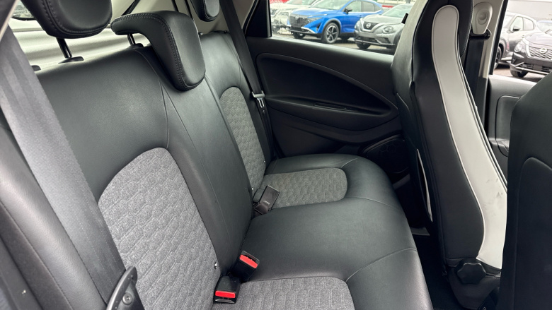 Renault Zoe 100kW GT Line + R135 50kWh Rapid Charge 5dr Auto Electric Hatchback